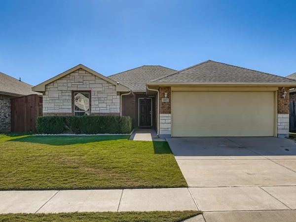9017 Curacao Drive, Fort Worth, TX 76123