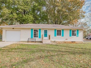 108 Elm Street, Windsor, MO 65360