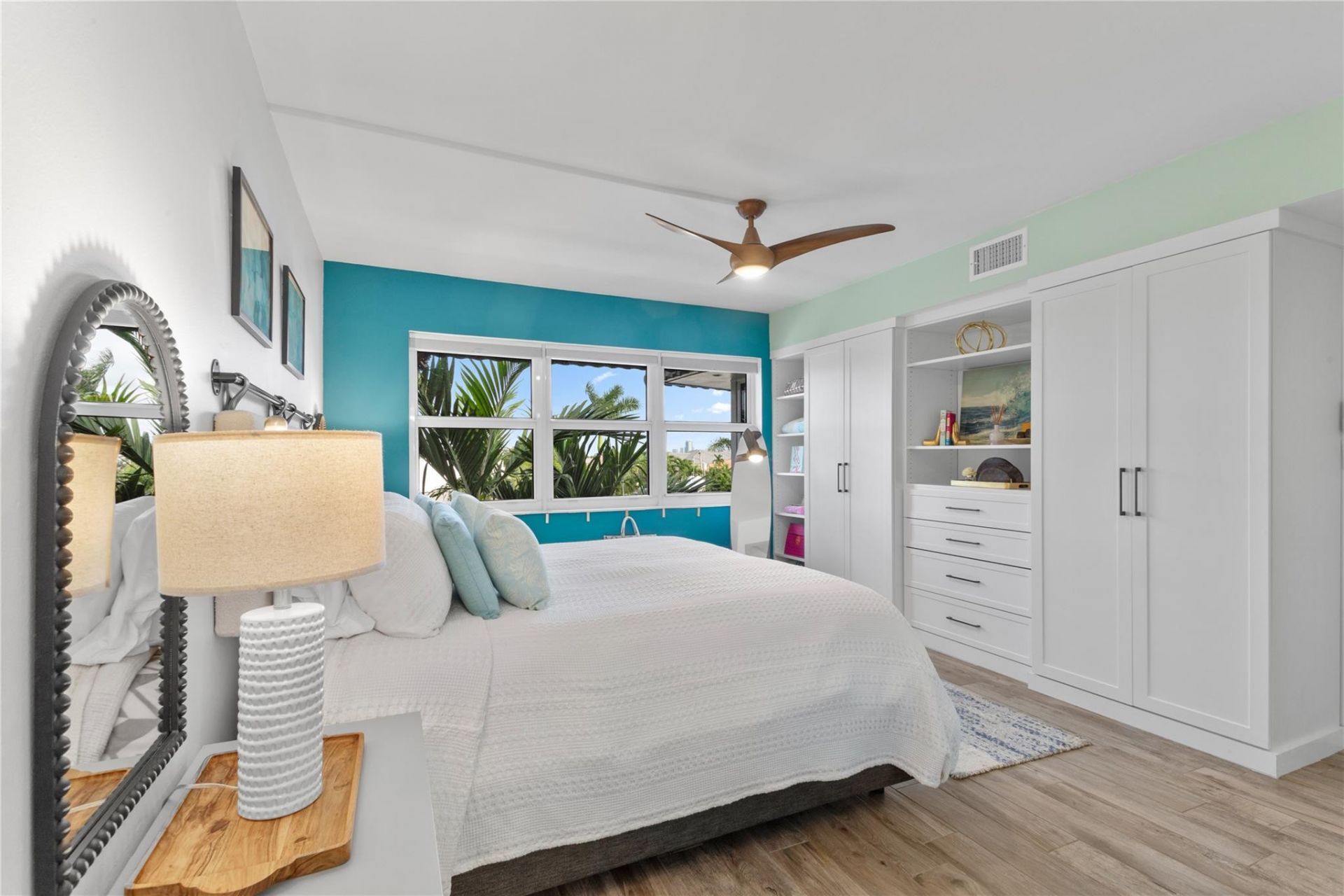 3111 NE 51st Street, Unit 403c, Fort Lauderdale, FL 33308 Photo