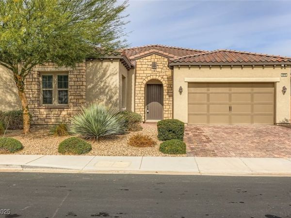 5916 Yellow Ridge Avenue, Las Vegas, NV 89131