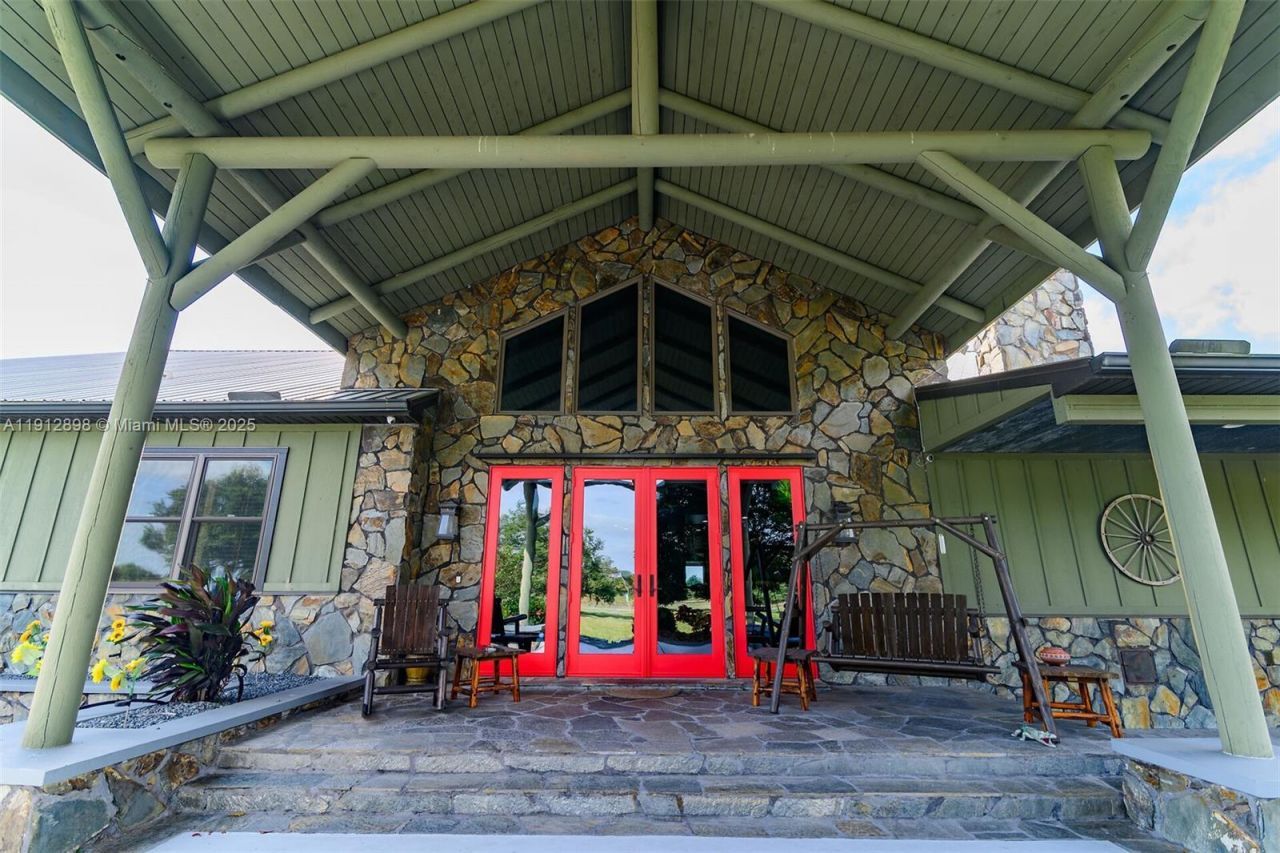 5675 County Road 78, La Belle, FL 33935 Photo