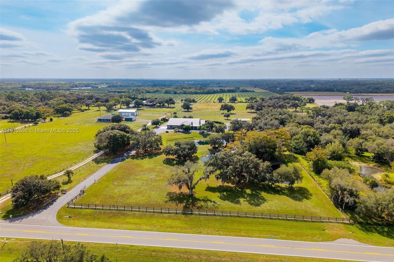 5675 County Road 78, La Belle, FL 33935 Photo