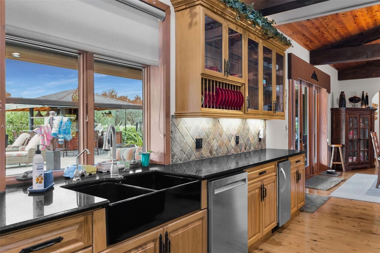 5675 County Road 78, La Belle, FL 33935 Photo