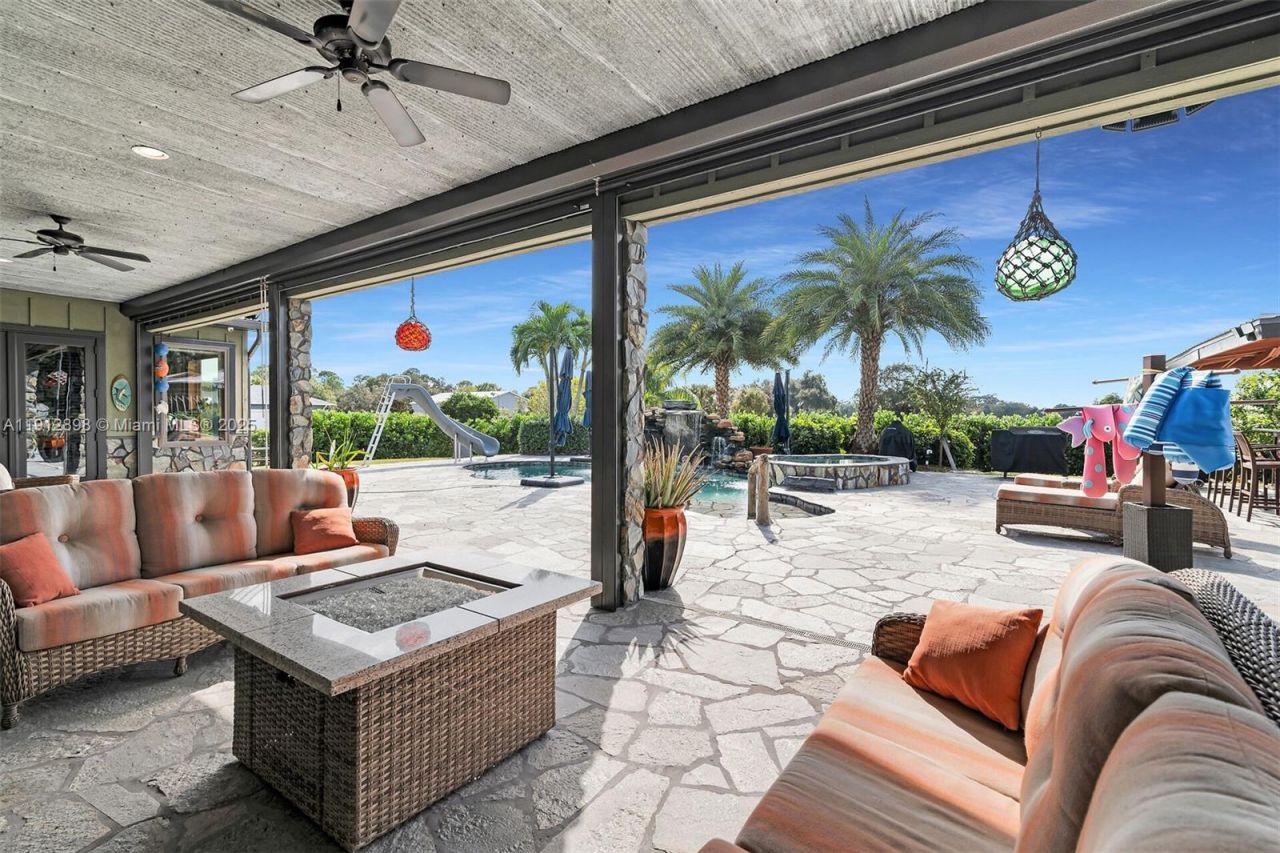 5675 County Road 78, La Belle, FL 33935 Photo