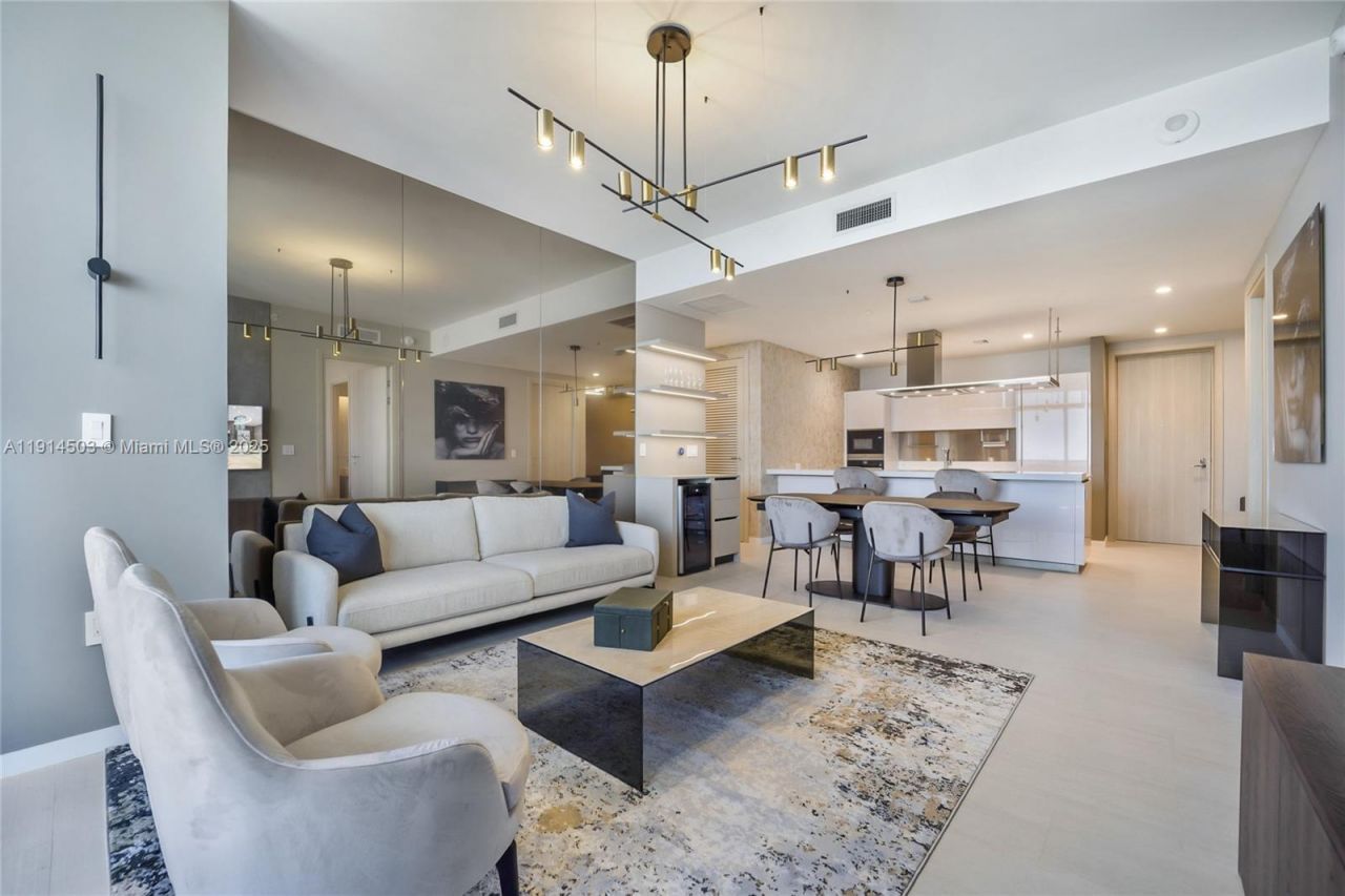 1000 Brickell Plz, Unit PH5006, Miami, FL 33131 Photo