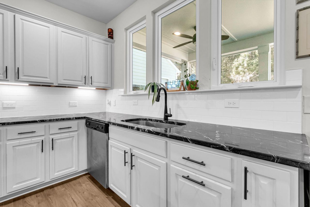 1084 Magnolia Warbler Way Photo 13