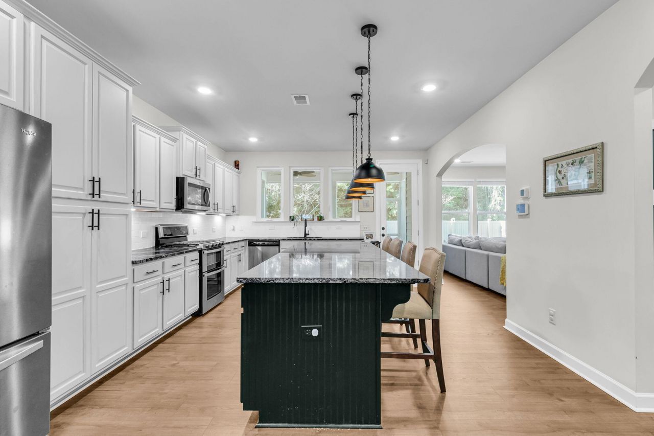 1084 Magnolia Warbler Way Photo 17