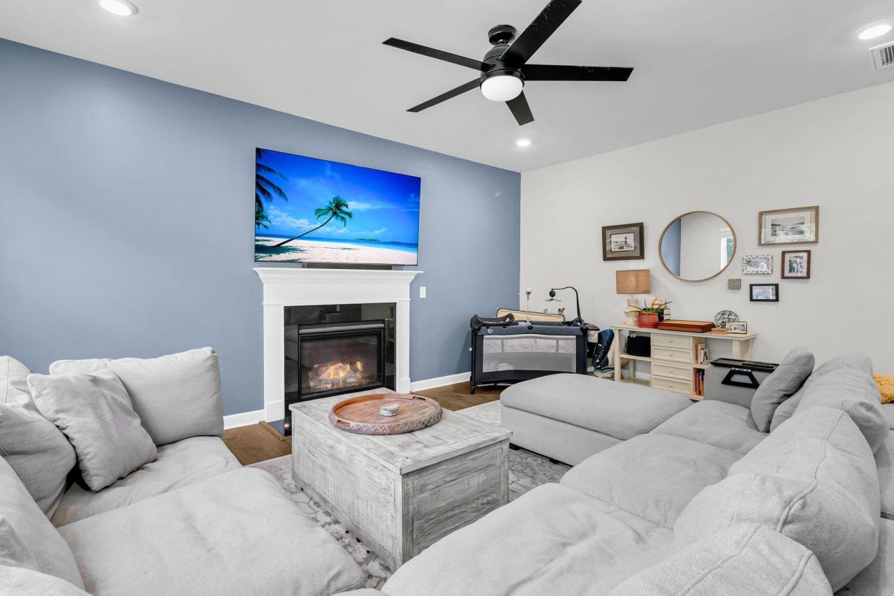 1084 Magnolia Warbler Way Photo 20