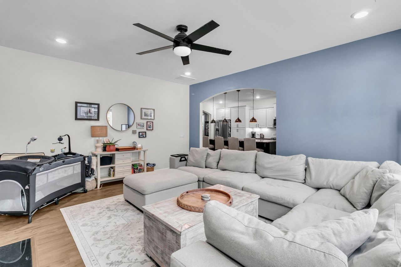 1084 Magnolia Warbler Way Photo 21