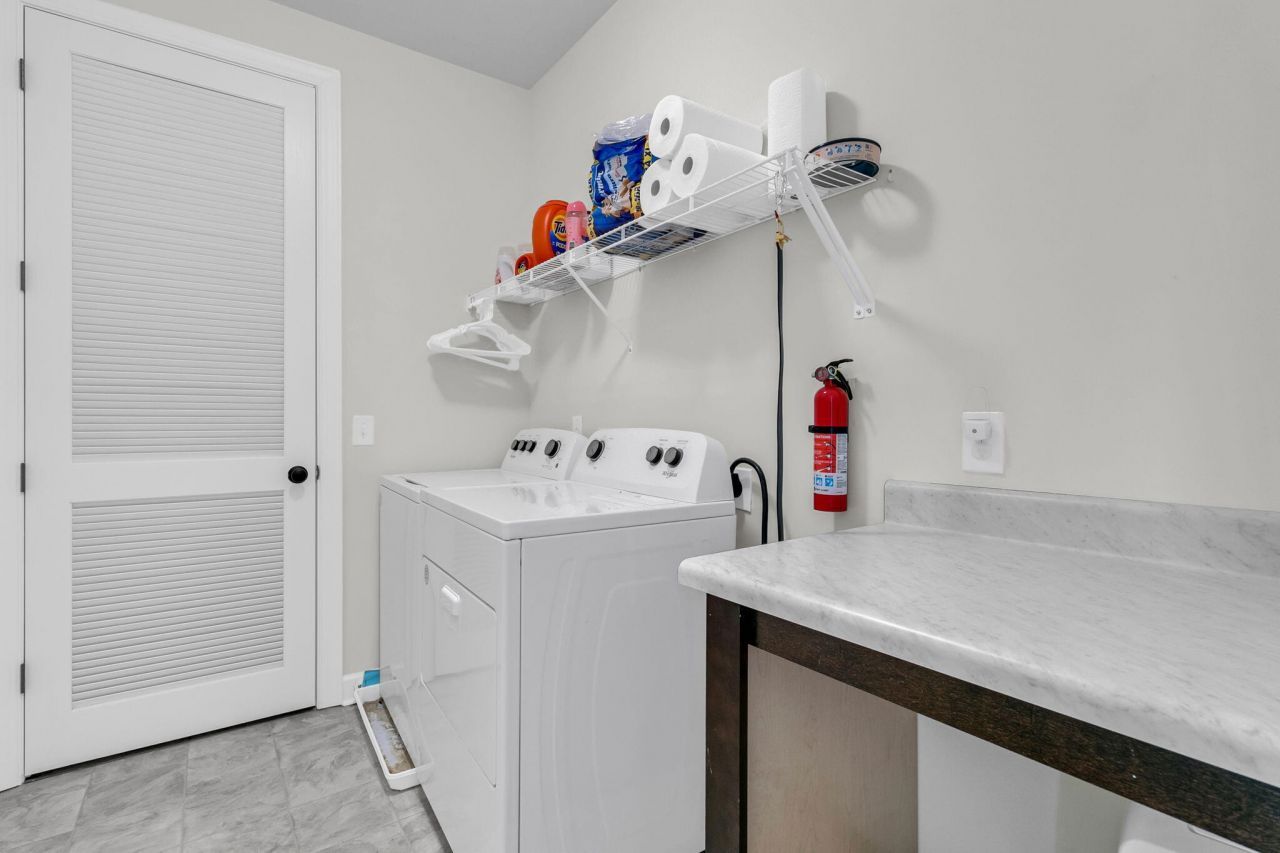 1084 Magnolia Warbler Way Photo 39