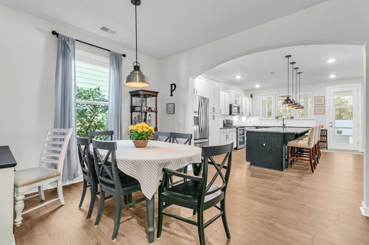 1084 Magnolia Warbler Way Photo 9