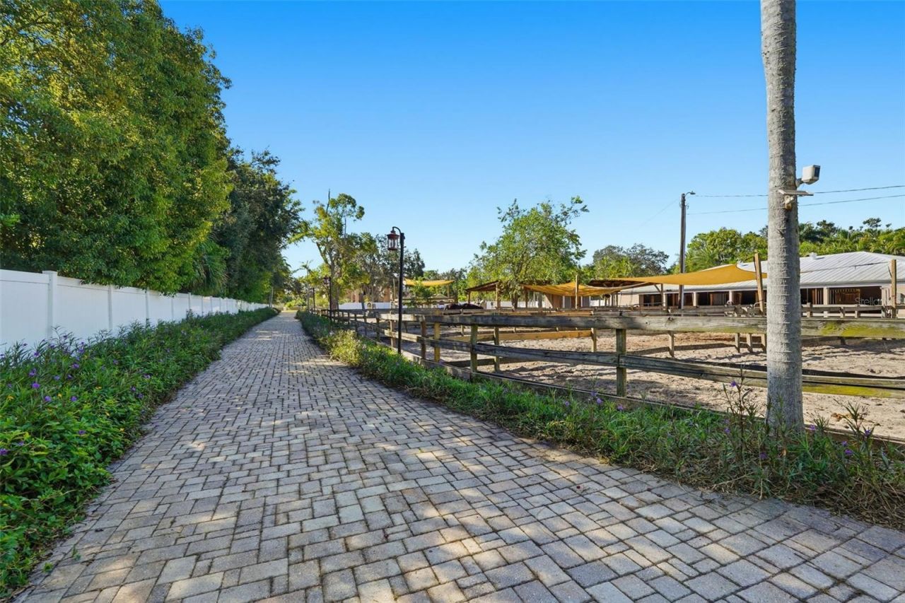 13010 114th Avenue N, Largo, FL 33774 Photo