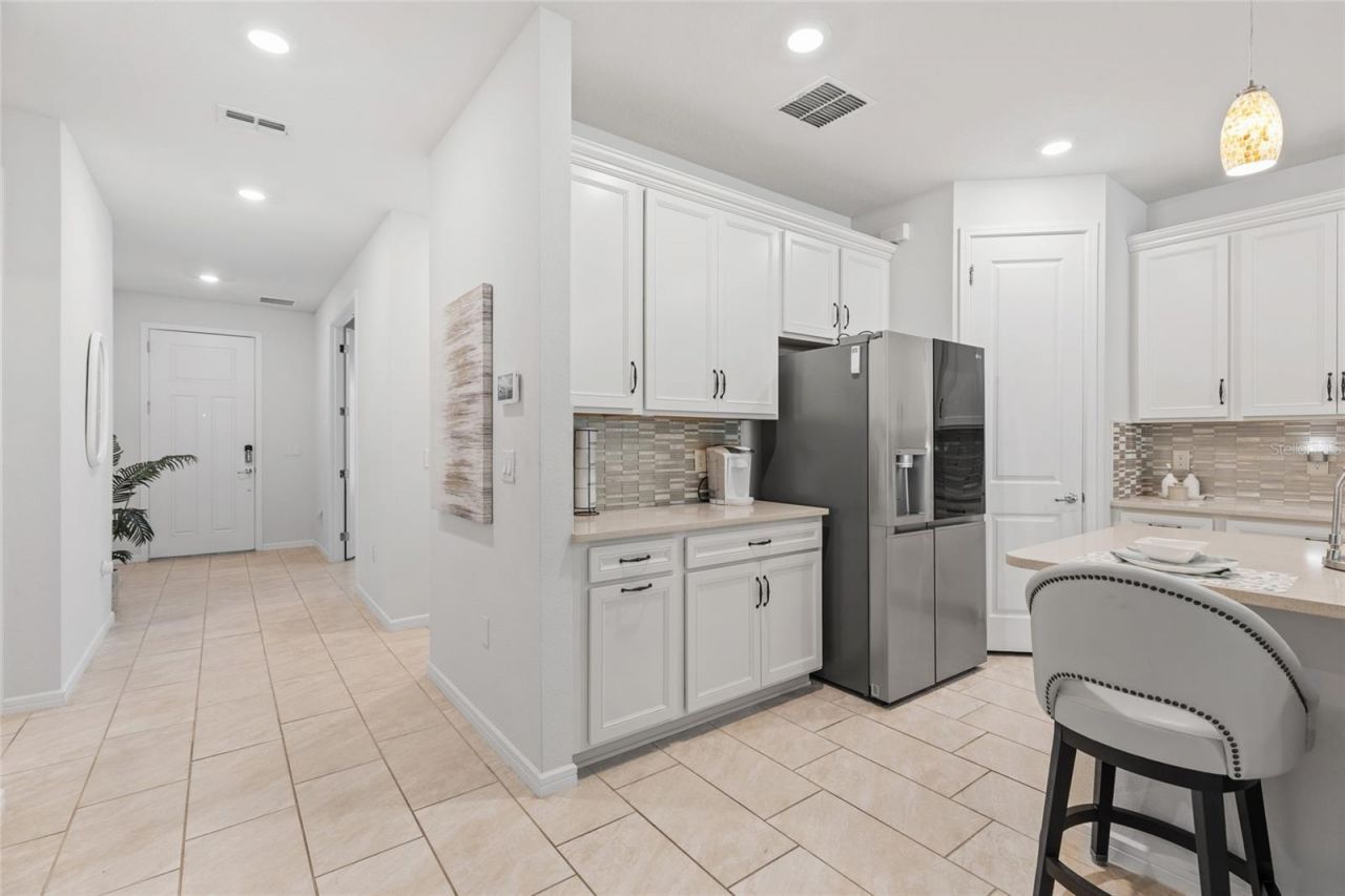 6248 Bradford Woods Dr, Zephyrhills, FL 33542 Photo