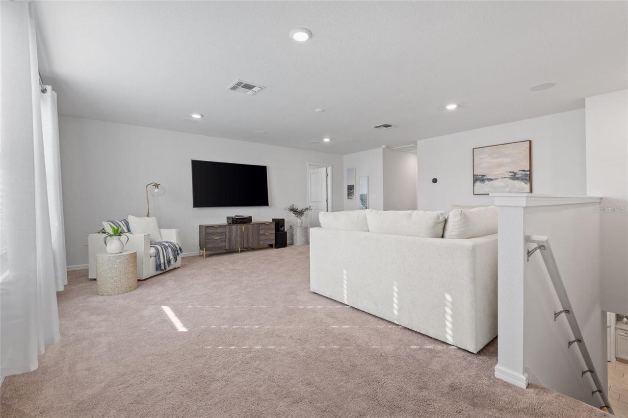 6248 Bradford Woods Dr, Zephyrhills, FL 33542 Photo