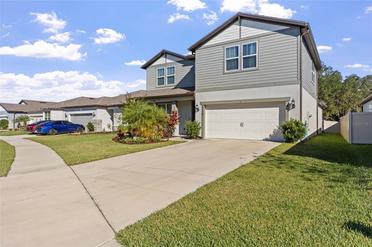 6248 Bradford Woods Dr, Zephyrhills, FL 33542 Photo