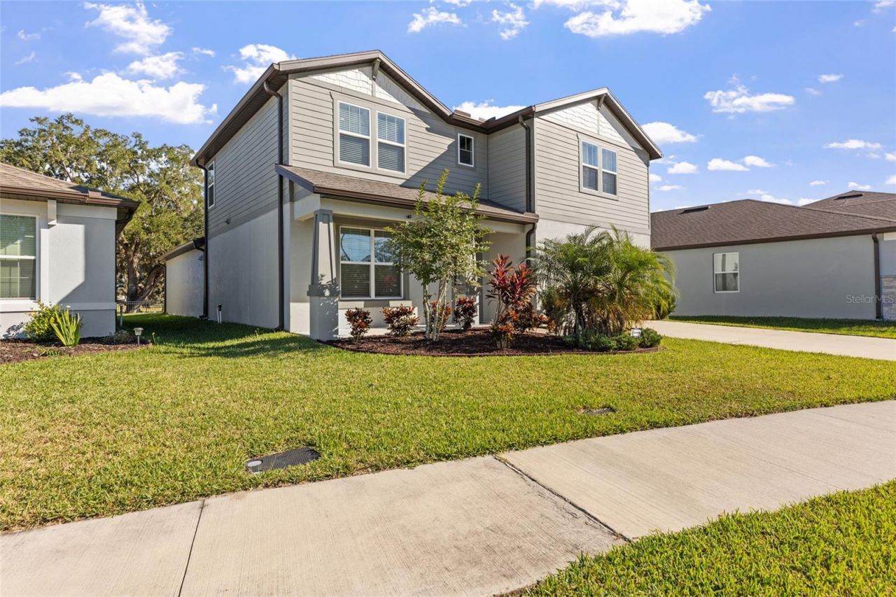 6248 Bradford Woods Dr, Zephyrhills, FL 33542 Photo