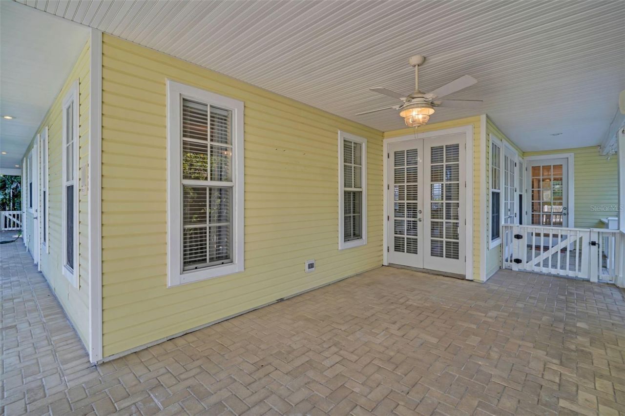 266 Florida Boulevard, Crystal Beach, FL 34681 Photo