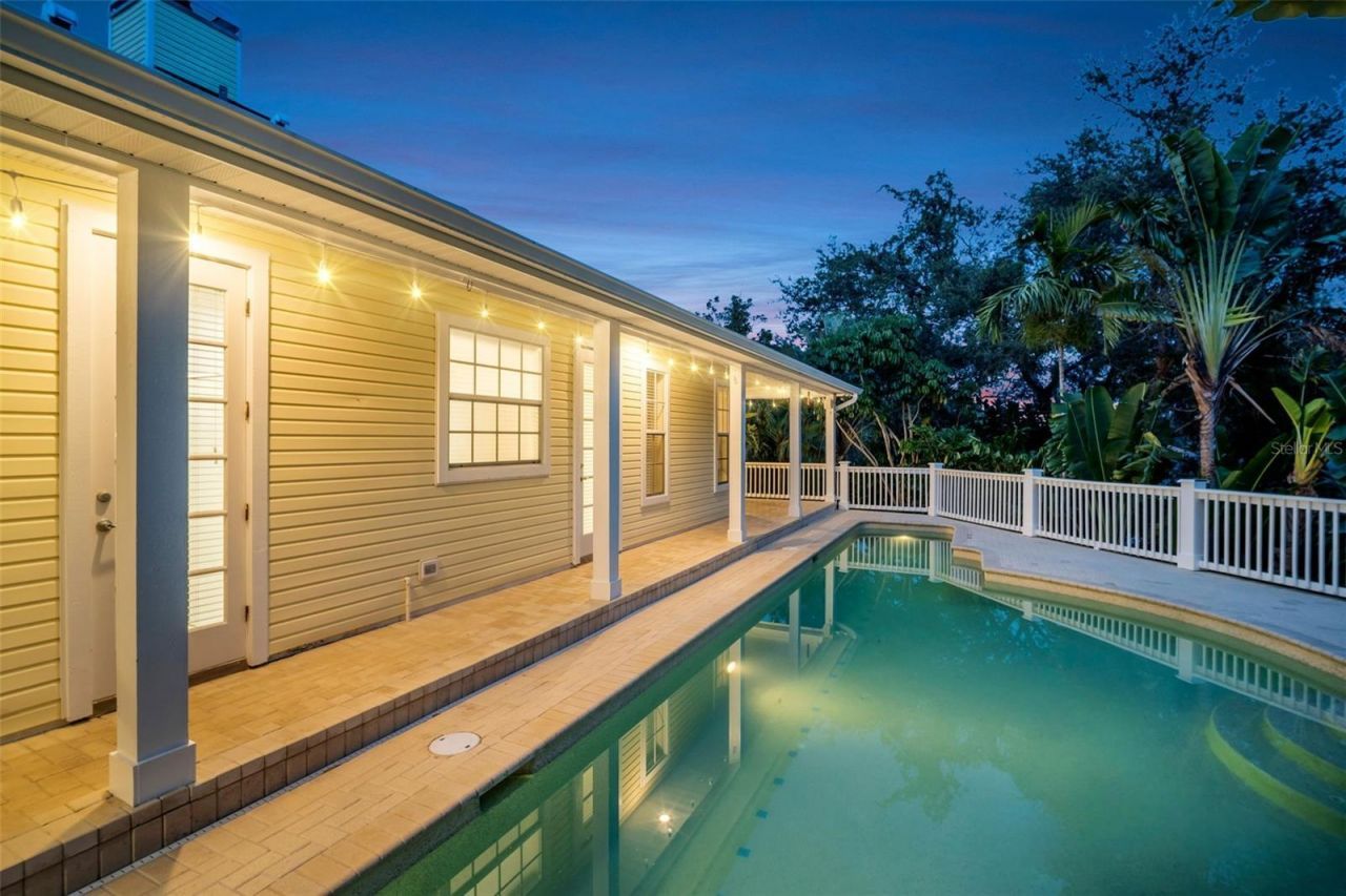 266 Florida Boulevard, Crystal Beach, FL 34681 Photo