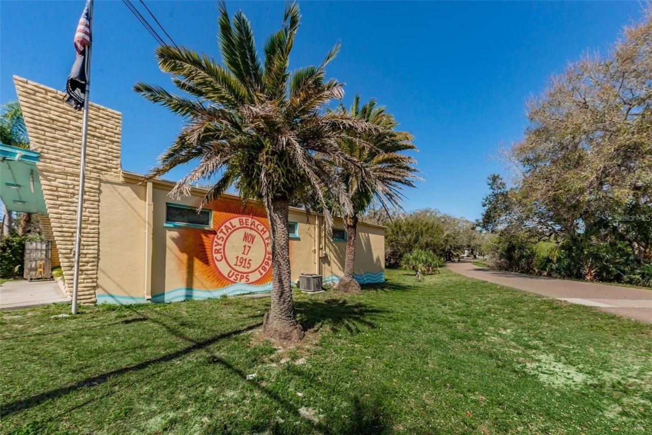 266 Florida Boulevard, Crystal Beach, FL 34681 Photo