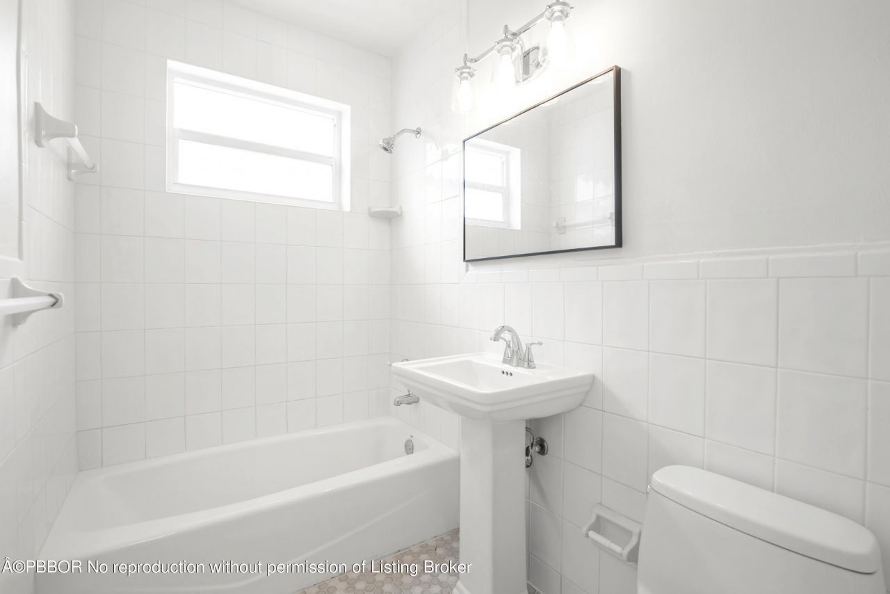 236 Ashworth Street, West Palm Beach, FL 33405 Photo