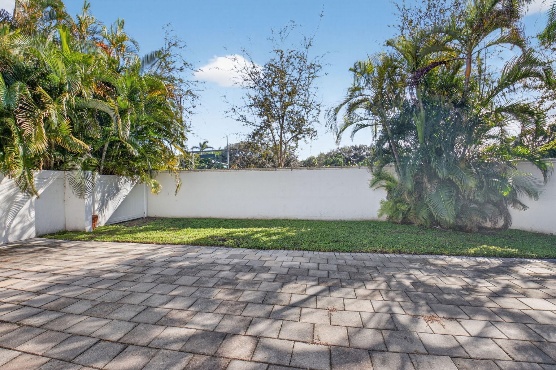 2226 NW 52nd Street, Boca Raton, FL 33496 Photo