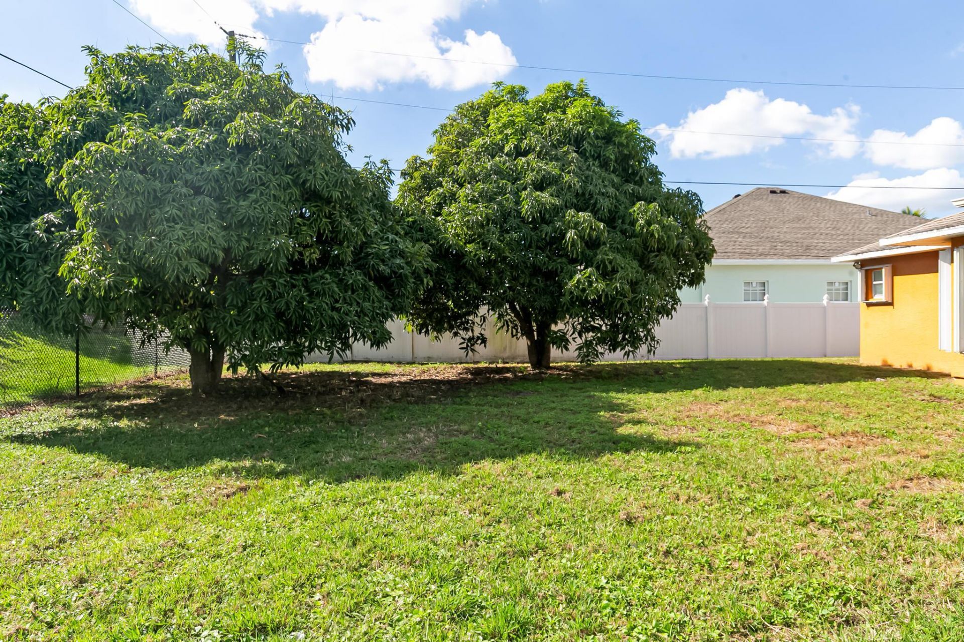 594 SW Grove Avenue, Port Saint Lucie, FL 34983 Photo