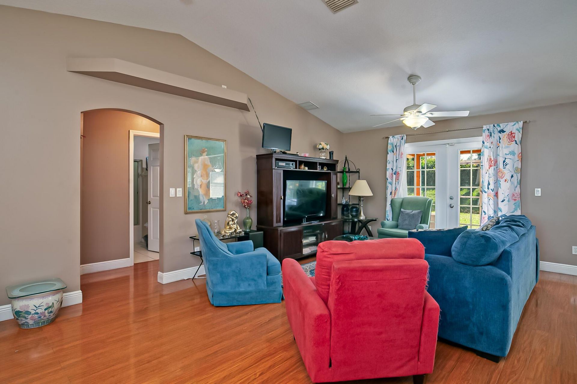 594 SW Grove Avenue, Port Saint Lucie, FL 34983 Photo