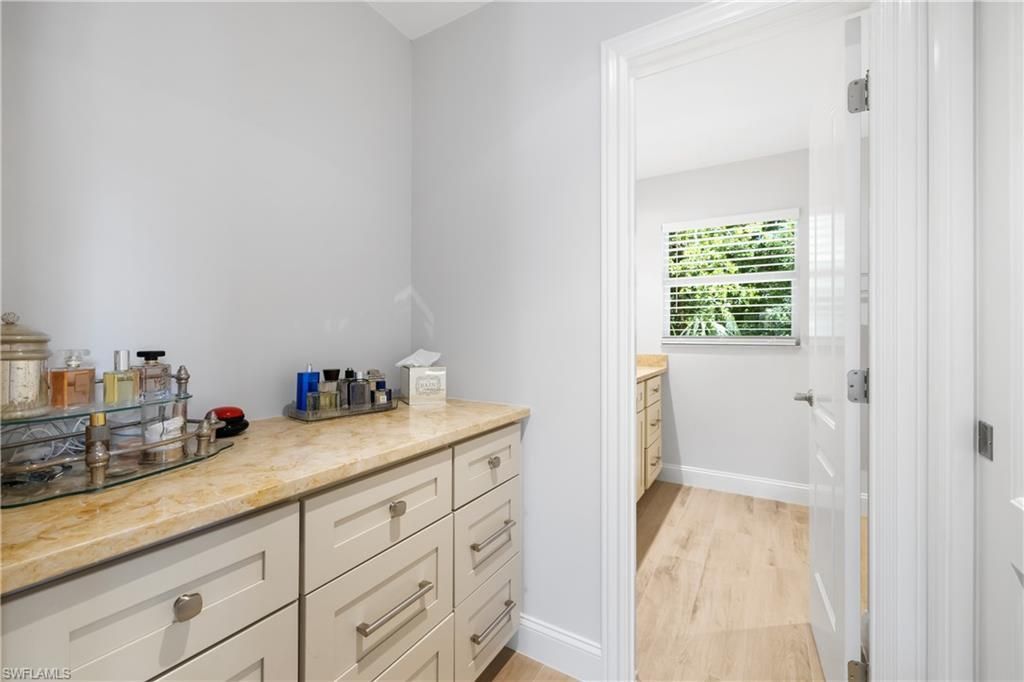 3200 Binnacle Dr, Unit C3, Naples, FL 34103 Photo