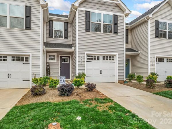 1530 39th Avenue Loop NE, Unit 3, Hickory, NC 28601