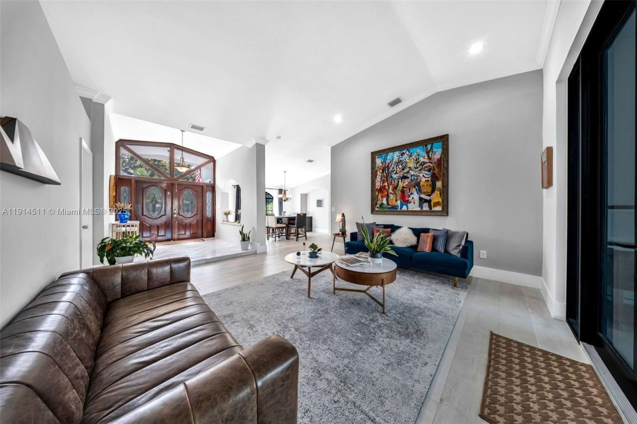 10195 NW 26th St, Doral, FL 33172 Photo