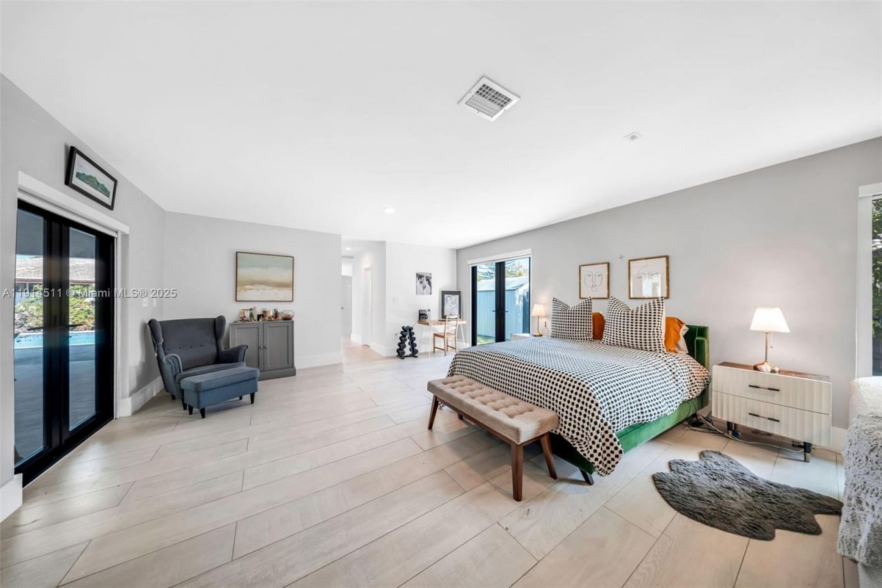 10195 NW 26th St, Doral, FL 33172 Photo