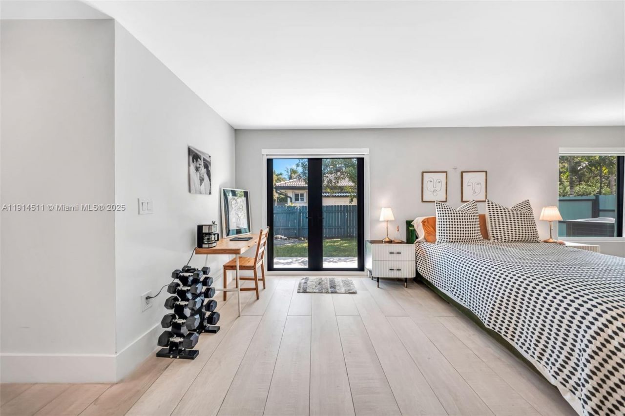 10195 NW 26th St, Doral, FL 33172 Photo