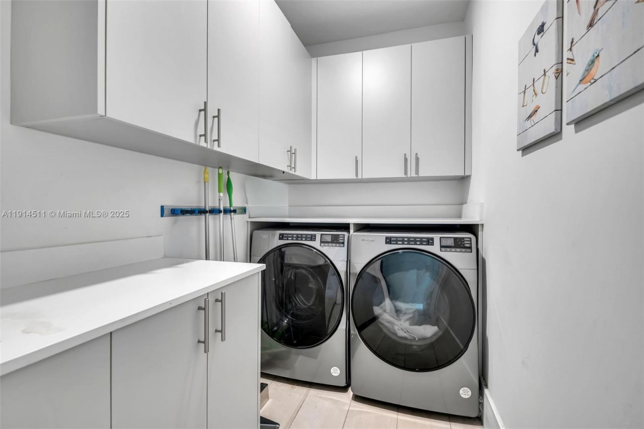 10195 NW 26th St, Doral, FL 33172 Photo