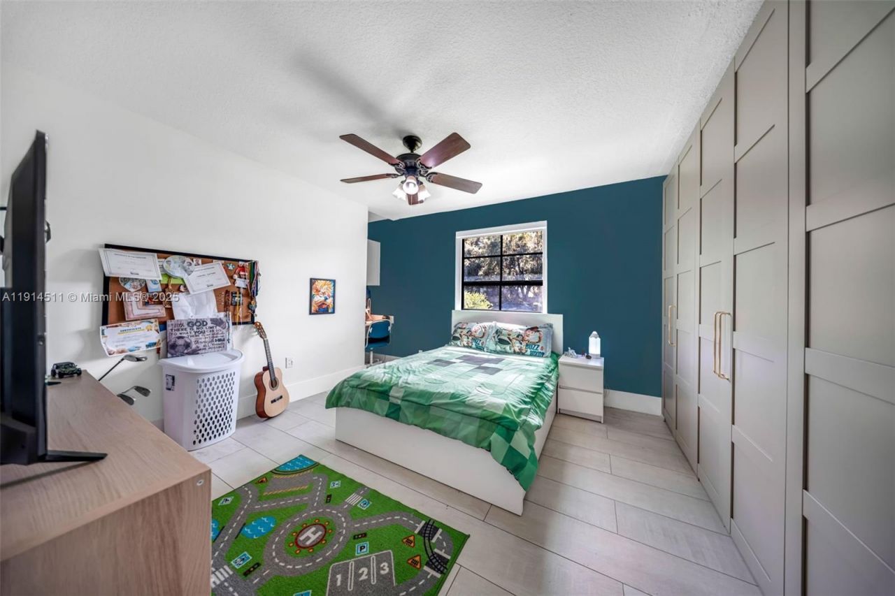 10195 NW 26th St, Doral, FL 33172 Photo