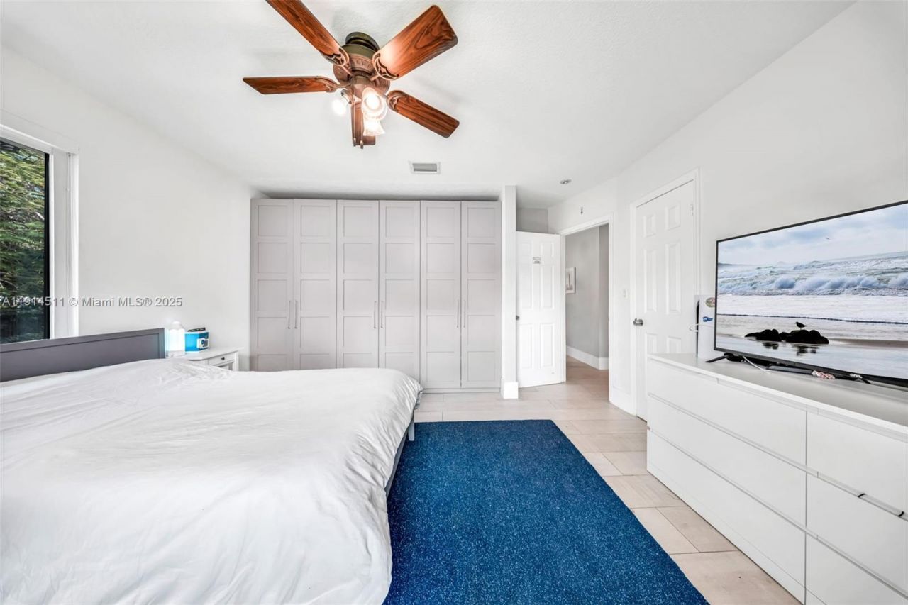 10195 NW 26th St, Doral, FL 33172 Photo