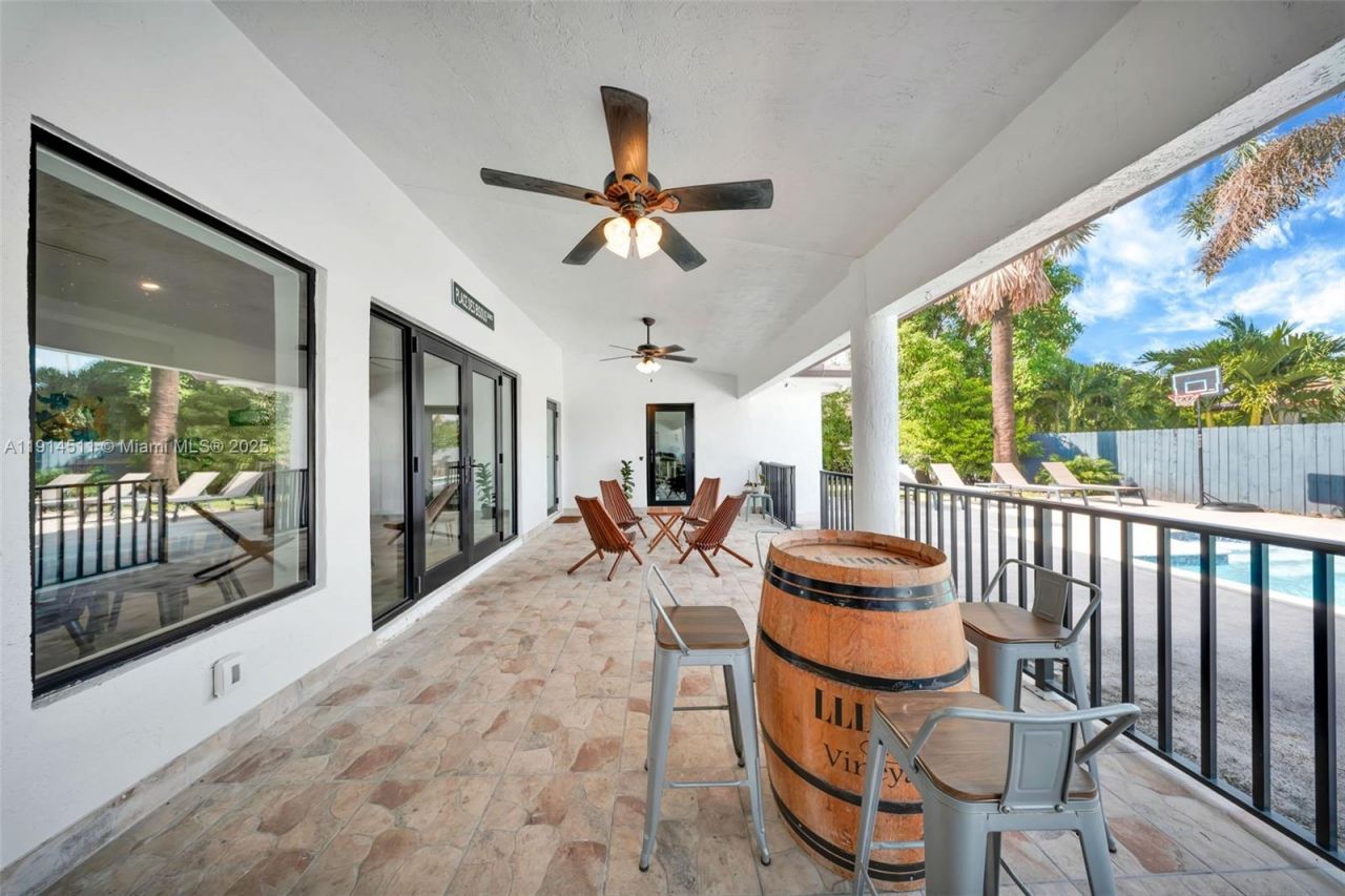 10195 NW 26th St, Doral, FL 33172 Photo