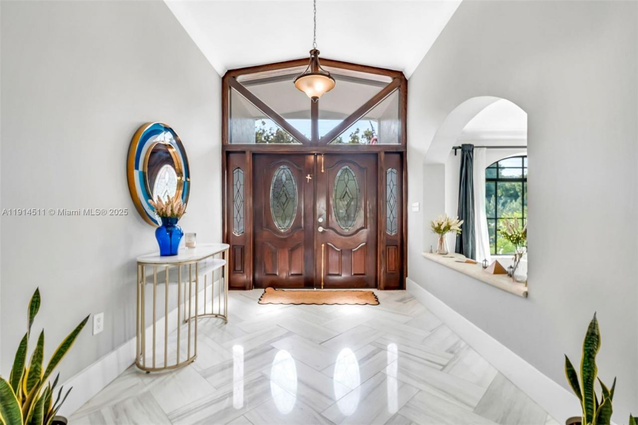 10195 NW 26th St, Doral, FL 33172 Photo