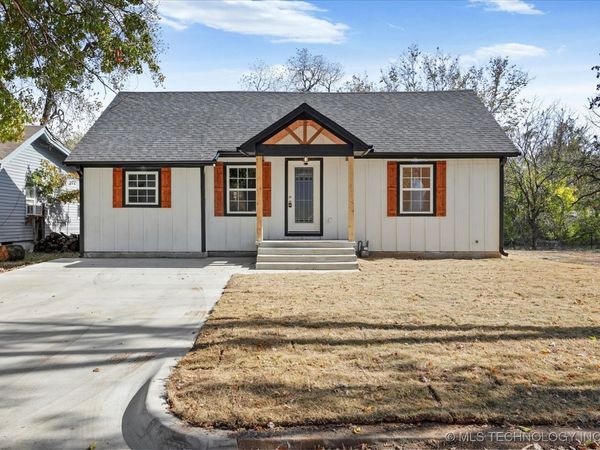 1049 N Oswego Avenue, Tulsa, OK 74115