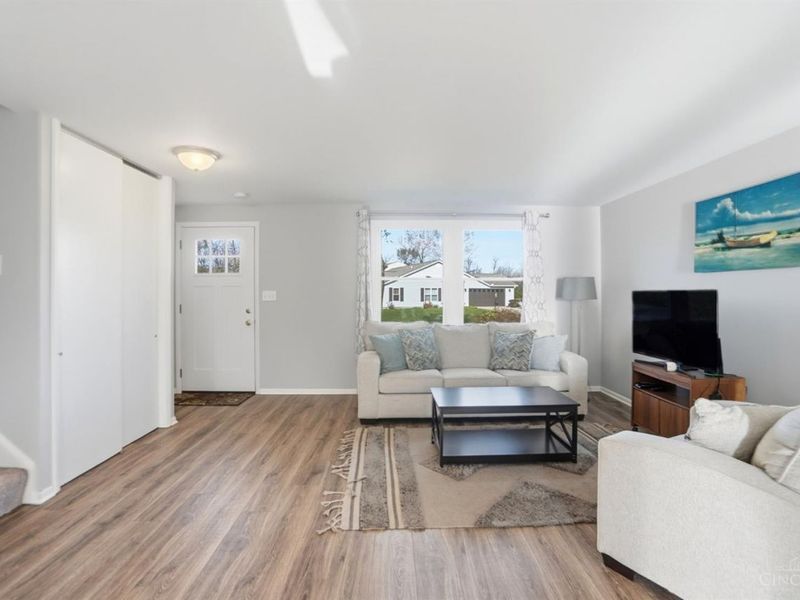 6612 Westgrove Drive, Trotwood, OH 45426 Photo 9