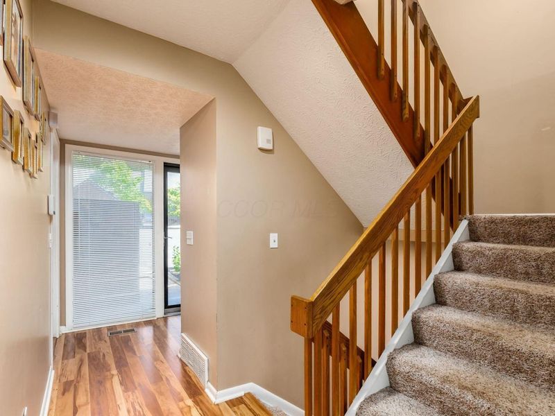 4845 Smoketalk Lane, Unit 7, Westerville, OH 43081 Photo 2