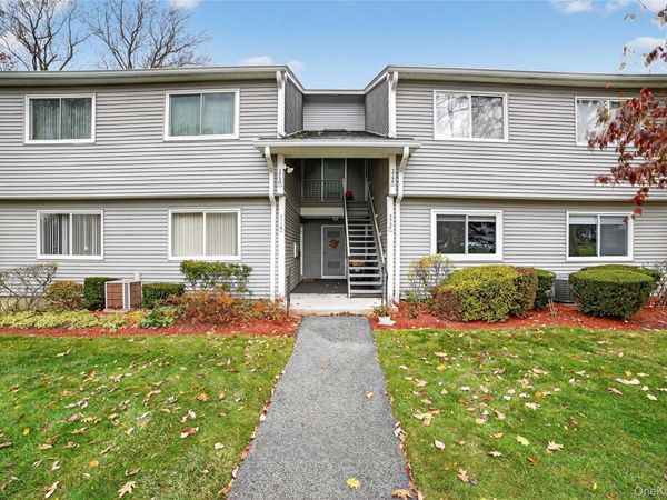 175 B Long Hill Drive, Yorktown Heights, NY 10598