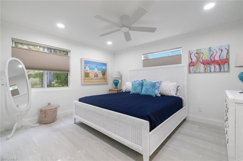 960 7th St S, Unit 101, Naples, FL 34102 Photo