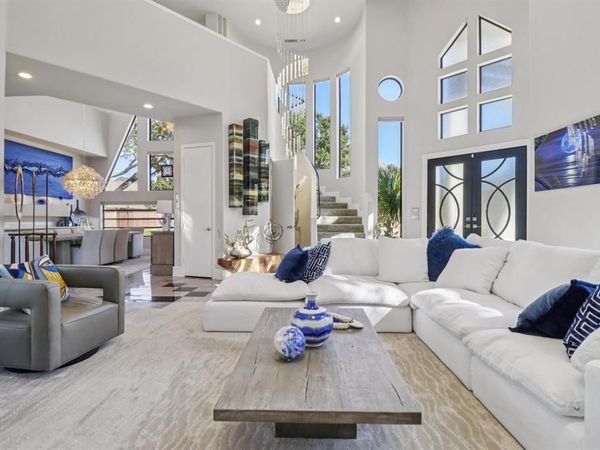 5801 Dove Creek Lane, Plano, TX 75093