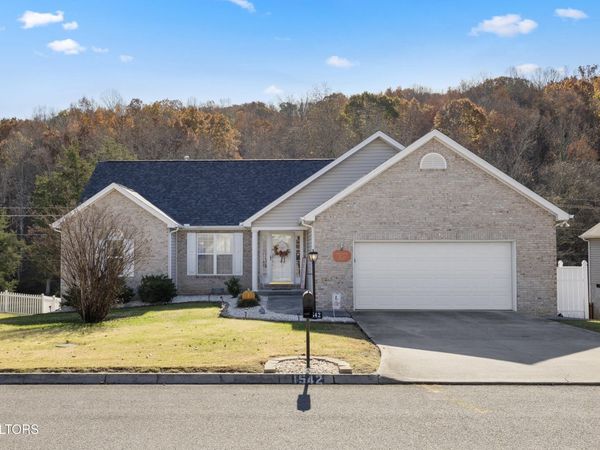 1542 Mandrell Drive, Knoxville, TN 37918
