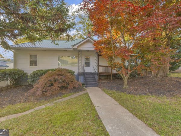 126 S Poplar Street, Athens, GA 30601