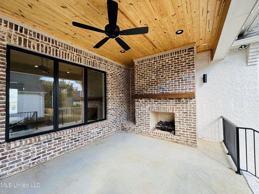 Property Image 60