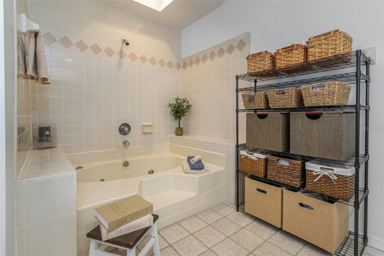 745 Pinellas Bayway S, Unit 207, Tierra Verde, FL 33715 Photo