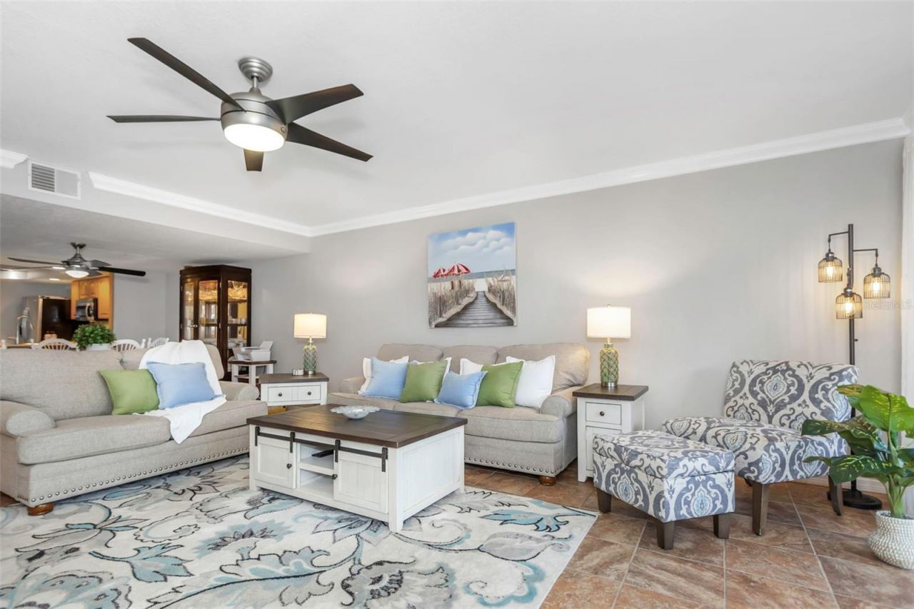 745 Pinellas Bayway S, Unit 207, Tierra Verde, FL 33715 Photo