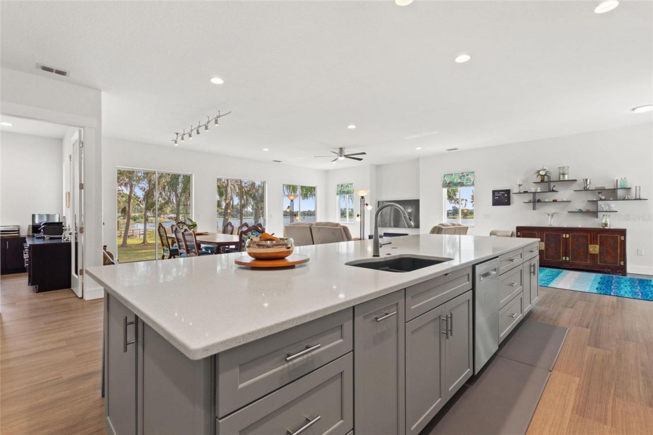 381 Nolane Lane, Polk City, FL 33868 Photo