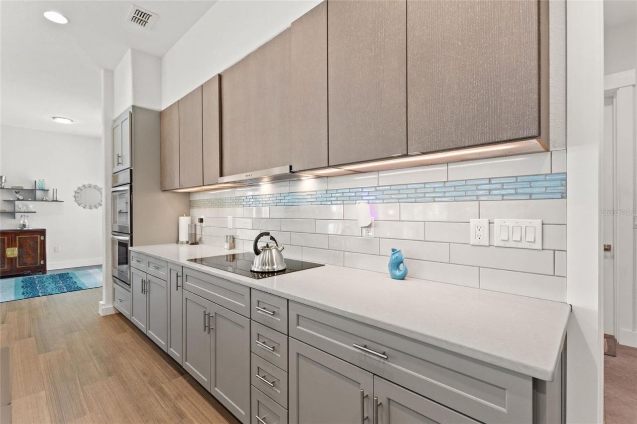 381 Nolane Lane, Polk City, FL 33868 Photo